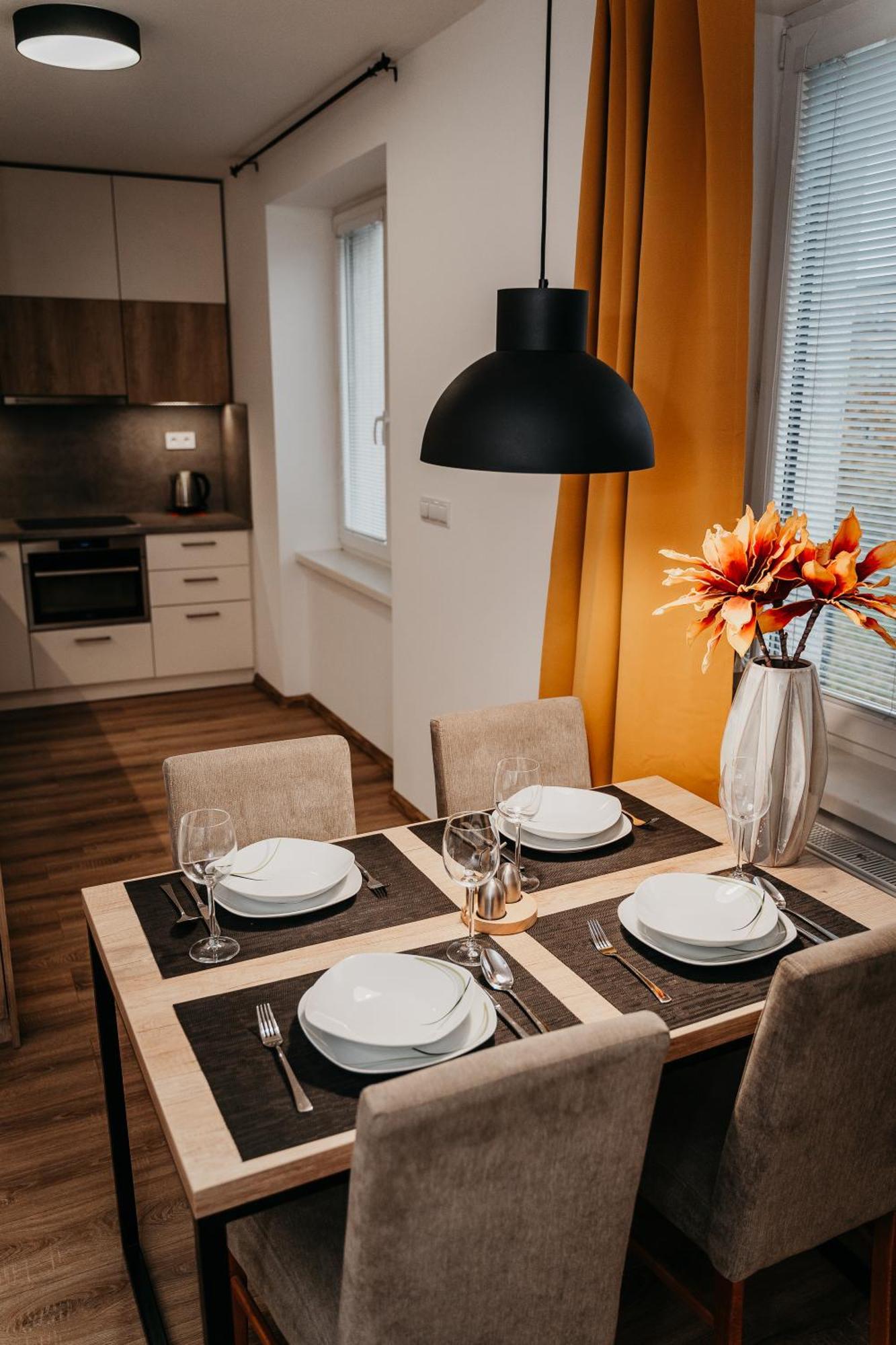 Old Town City Center Apartment 2 - Private Parking Included Kosice Exterior photo
